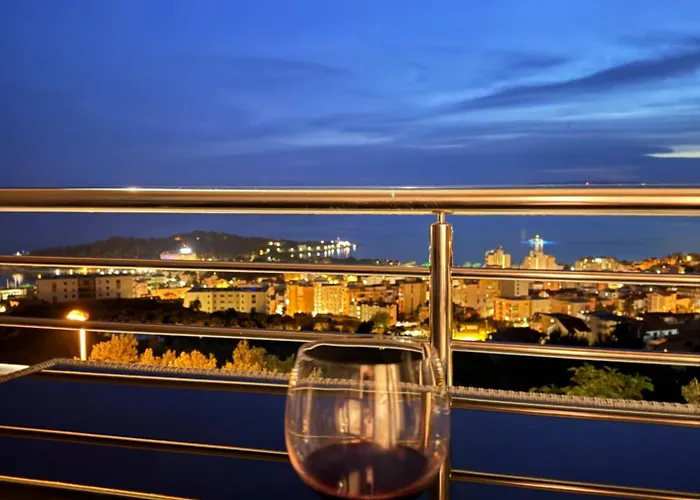 Apartment Seaview Oscar Makarska